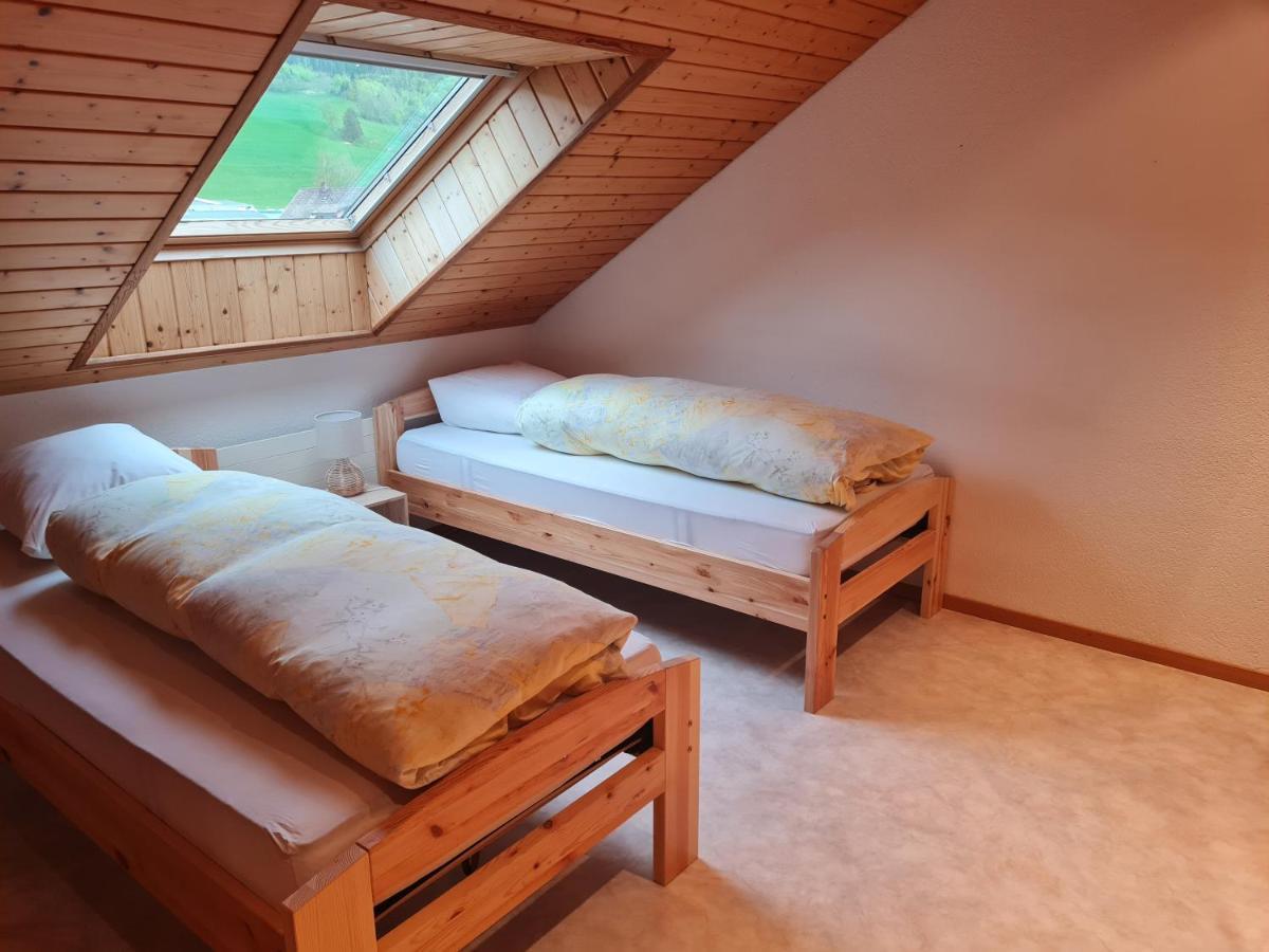 Dachwohnung In Welschenrohr Exterior foto